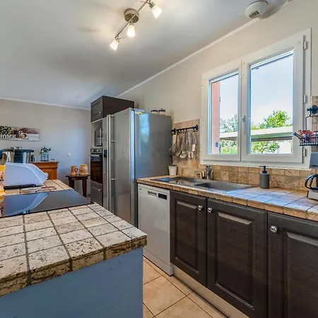 Villa * Méjannes-le-Clap