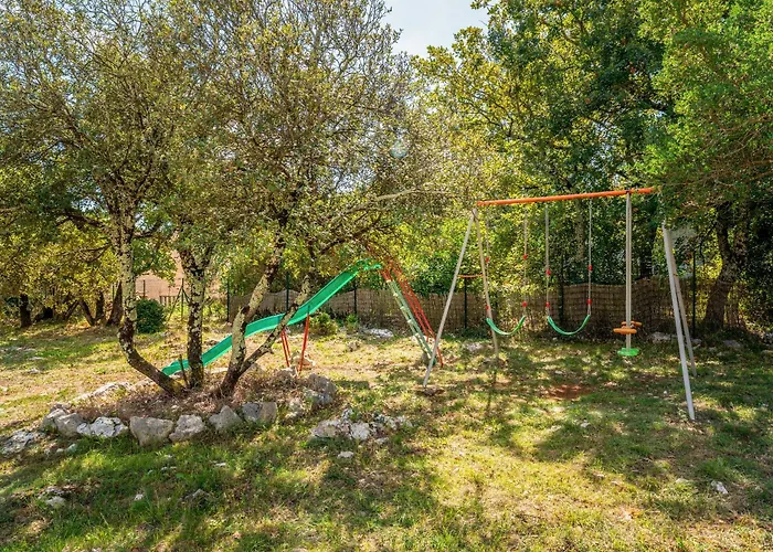 Villa *